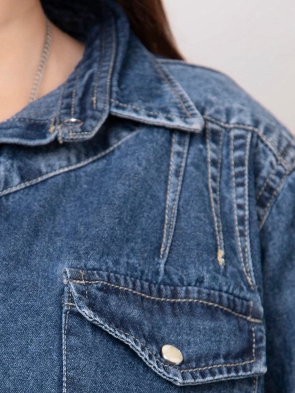Denim Western Shirt with Tooled Leather Yoke & Turquoise Geometric Trim Medium - Picture 4 of 5